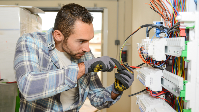 Iowa electrical license and insurance requirements