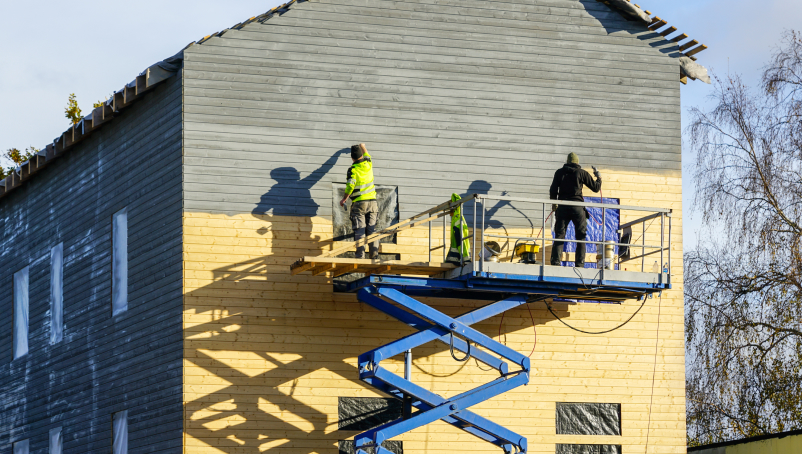 Mastering scissor lift safety: 13 tips for contractors